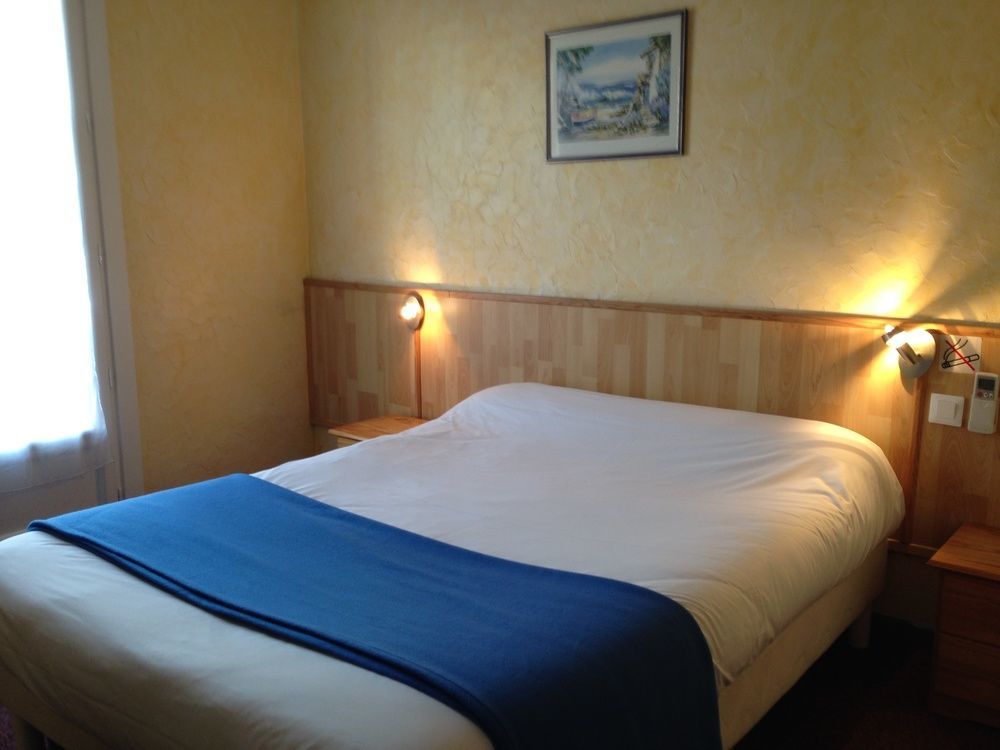 Atoll Hotel
