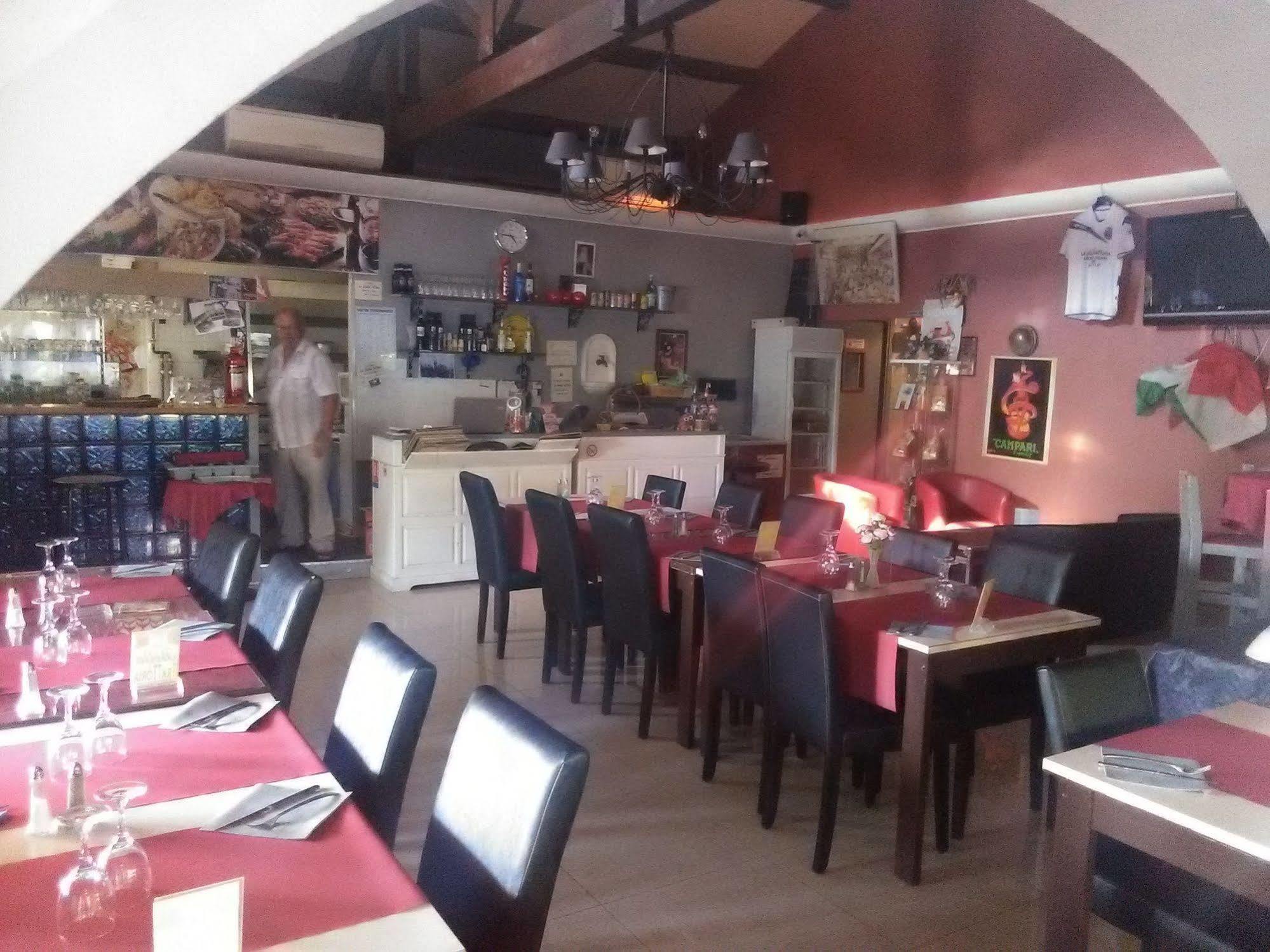 Atoll Hotel